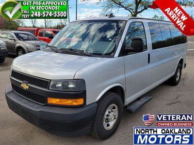 2020 Chevrolet Express 3500 Passenger