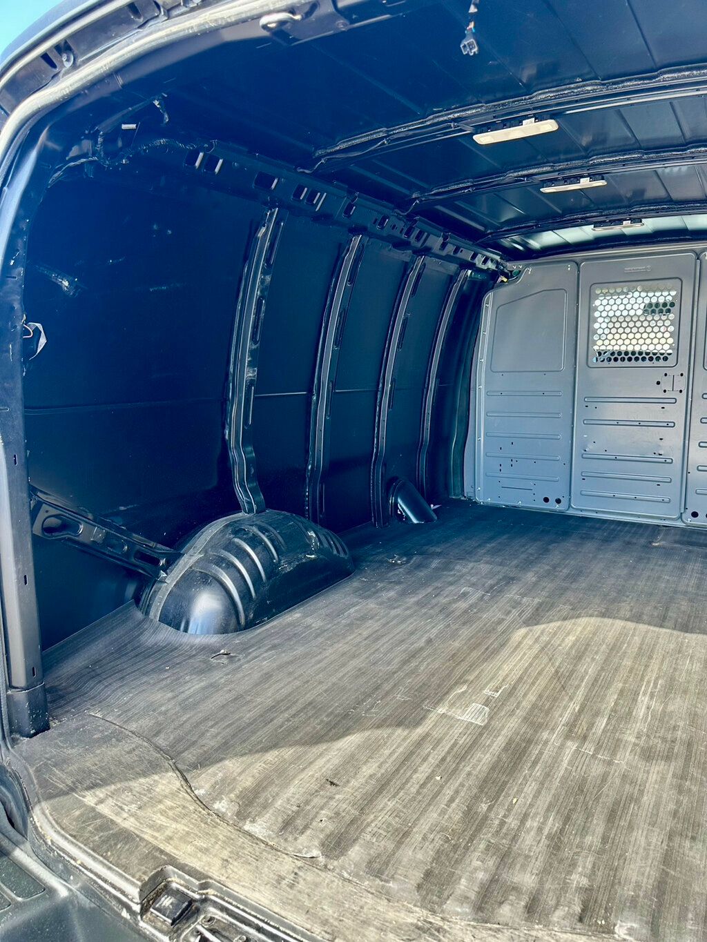 2020 Chevrolet Express Cargo Van 2500 photo 10