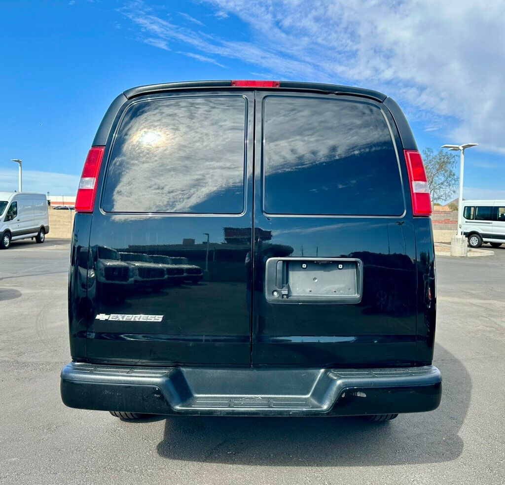 2020 Chevrolet Express Cargo Van 2500 photo 2