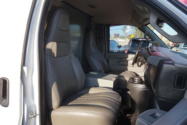 2020 Chevrolet Express Cargo Van 3500, LEATHER SEATS, BACKUP CAMERA, OPEN CARGO SPACE - 23057044 - 18