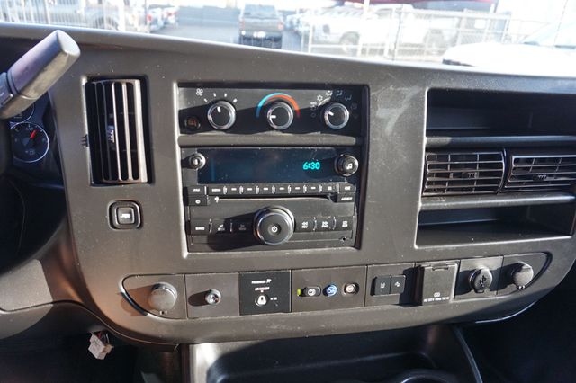 2020 Chevrolet Express Cargo Van 3500, LEATHER SEATS, BACKUP CAMERA, OPEN CARGO SPACE - 23057044 - 24
