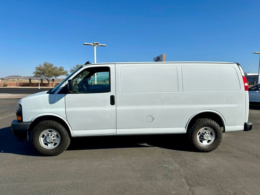 2020 Chevrolet Express Cargo Van RWD 2500 135" - 22468307 - 1