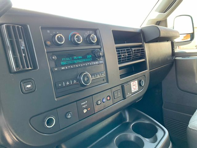 2020 Chevrolet Express Cargo Van RWD 2500 135" - 22995921 - 30