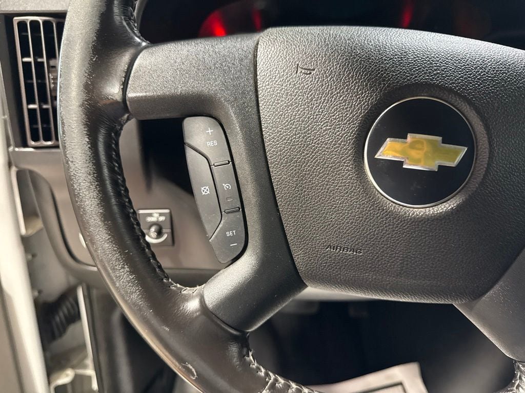 2020 Chevrolet Express Cargo Van RWD 2500 135" - 23040346 - 11