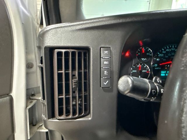 2020 Chevrolet Express Cargo Van RWD 2500 135" - 23040346 - 13