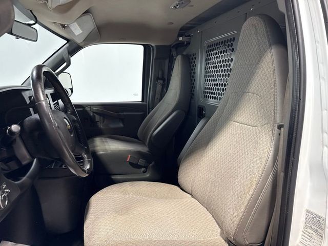 2020 Chevrolet Express Cargo Van RWD 2500 135" - 23040346 - 17