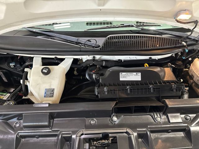 2020 Chevrolet Express Cargo Van RWD 2500 135" - 23040346 - 34