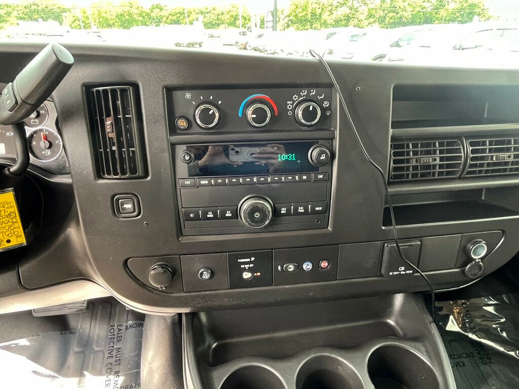 2020 Chevrolet Express Cargo Van RWD 2500 135" - 22881640 - 16
