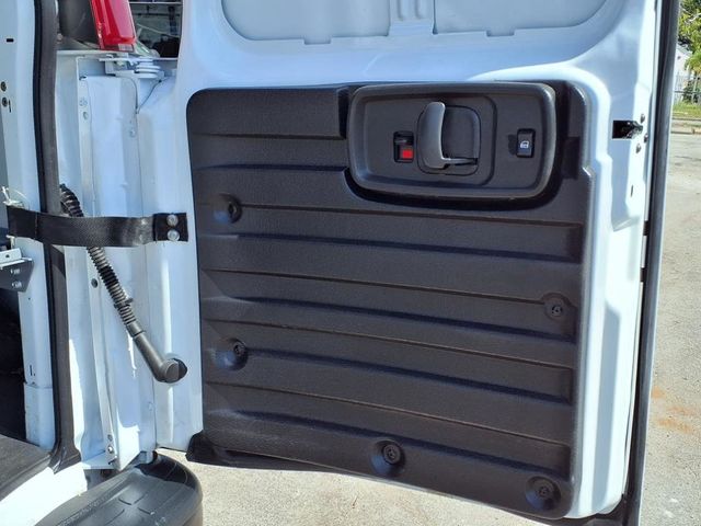 2020 Chevrolet Express Cargo Van RWD 2500 135" - 22853676 - 22