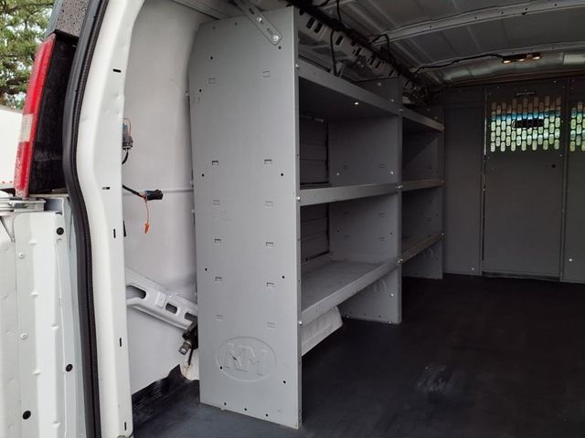 2020 Chevrolet Express Cargo Van RWD 2500 135" - 22858948 - 22