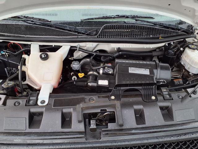 2020 Chevrolet Express Cargo Van RWD 2500 135" - 22858948 - 28