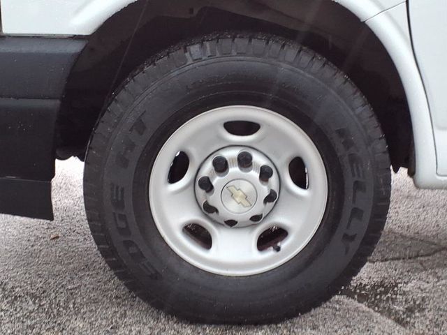 2020 Chevrolet Express Cargo Van RWD 2500 135" - 22858948 - 44