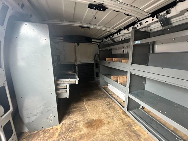 2020 Chevrolet Express Cargo Van RWD 2500 135" - 23005509 - 17