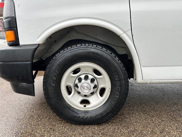 2020 Chevrolet Express Cargo Van RWD 2500 135" - 23005509 - 29