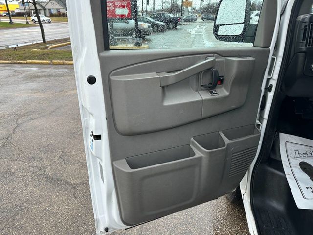 2020 Chevrolet Express Cargo Van RWD 2500 135" - 23005509 - 8