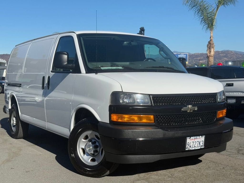 2020 Chevrolet Express Cargo Van RWD 2500 135" - 22686930 - 1