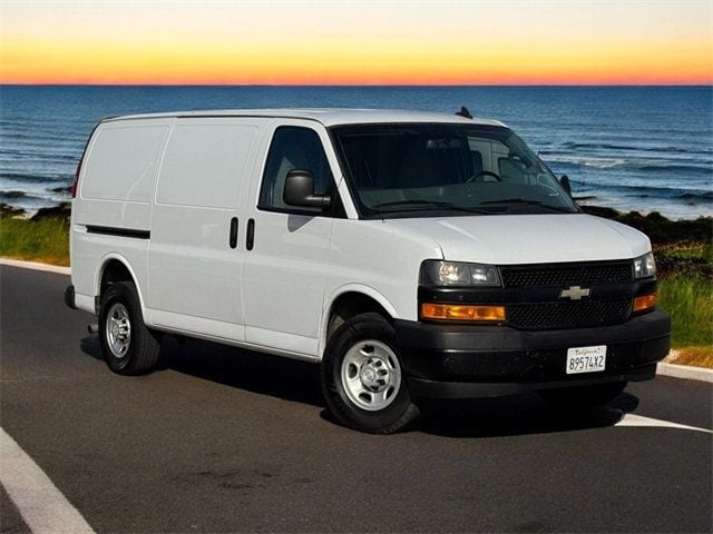 2020 Chevrolet Express Cargo Van RWD 2500 135" - 22724132 - 1