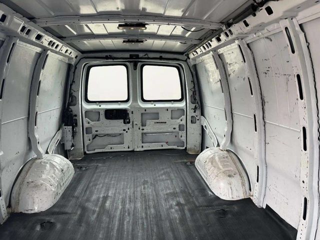 2020 Chevrolet Express Cargo Van RWD 2500 155" - 23020844 - 16