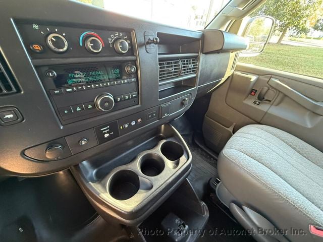 2020 Chevrolet Express Cargo Van RWD 3500 135" - 23091475 - 12