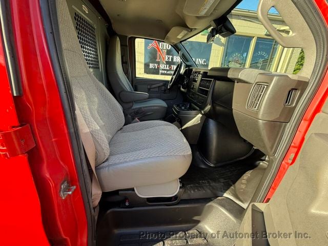 2020 Chevrolet Express Cargo Van RWD 3500 135" - 23091475 - 14