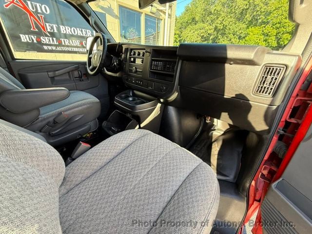 2020 Chevrolet Express Cargo Van RWD 3500 135" - 23091475 - 15