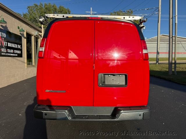 2020 Chevrolet Express Cargo Van RWD 3500 135" - 23091475 - 5