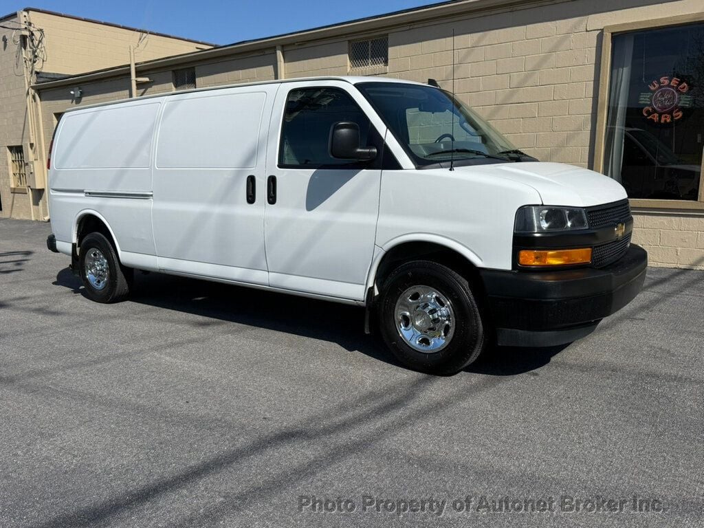2020 Chevrolet Express Cargo Van RWD 3500 155" - 23016236 | Video 2