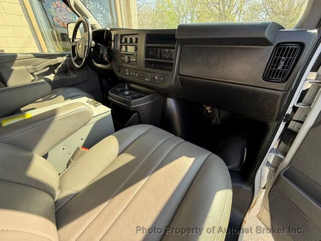 2020 Chevrolet Express Cargo Van RWD 3500 155" - 23016236 - 21