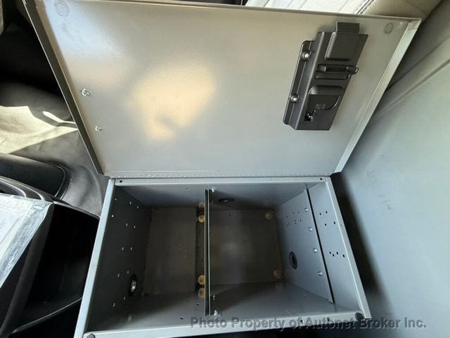 2020 Chevrolet Express Cargo Van RWD 3500 155" - 23019793 - 18