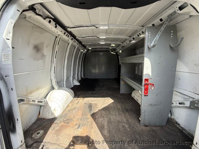 2020 Chevrolet Express Cargo Van RWD 3500 155" - 23019793 - 23