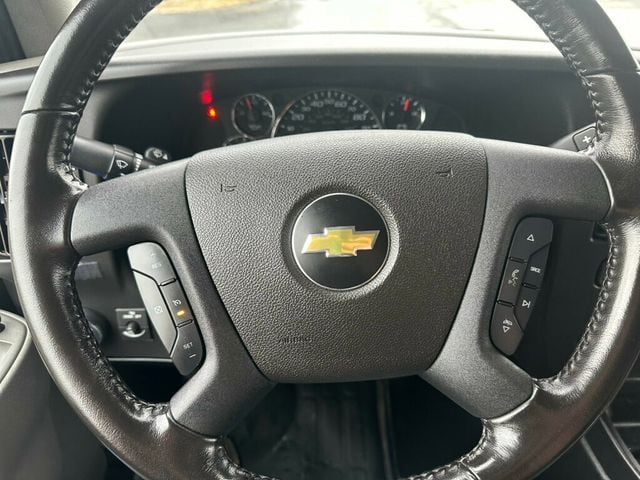 2020 Chevrolet Express Cargo Van RWD 3500 155" - 22964538 - 15