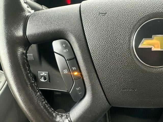 2020 Chevrolet Express Cargo Van RWD 3500 155" - 22964538 - 17