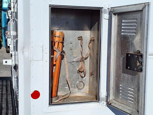 2020 Chevrolet Express Commercial Cutaway 3500 Van 139" - 22921587 - 31