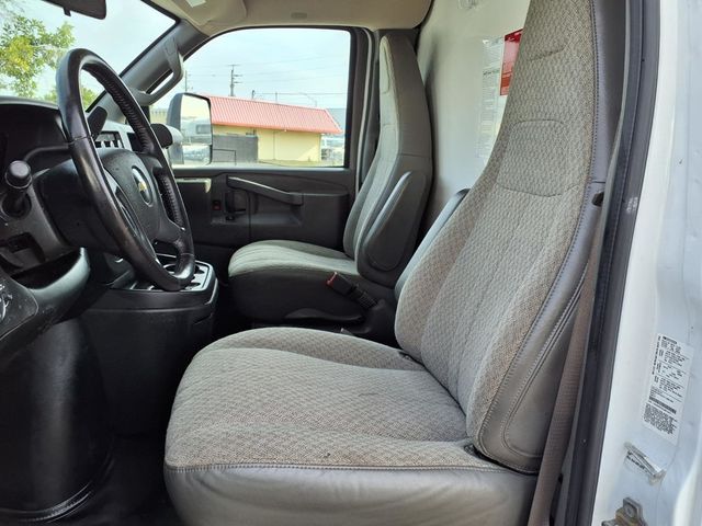 2020 Chevrolet Express Commercial Cutaway 3500 Van 139" - 22997125 - 13