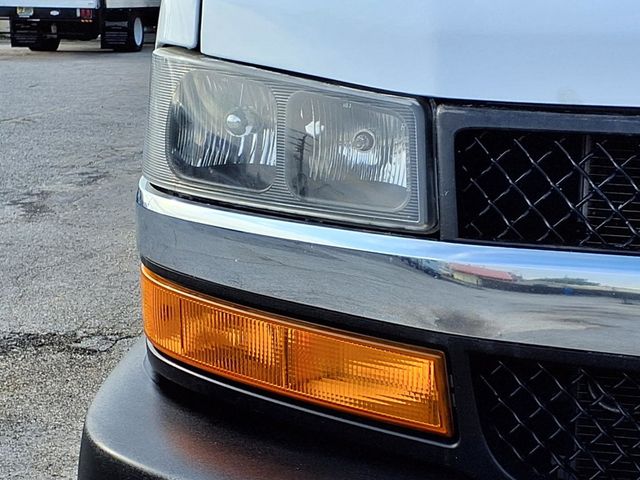 2020 Chevrolet Express Commercial Cutaway 3500 Van 139" - 22997125 - 1