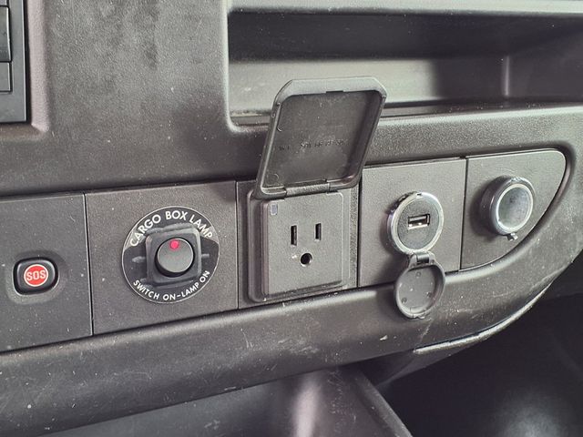 2020 Chevrolet Express Commercial Cutaway 3500 Van 139" - 22997125 - 27