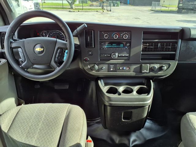 2020 Chevrolet Express Commercial Cutaway 3500 Van 159" - 22914360 - 26