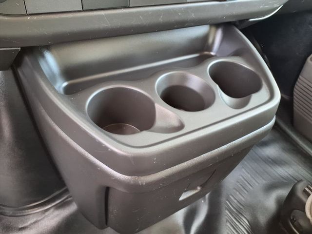 2020 Chevrolet Express Commercial Cutaway 3500 Van 159" - 22914360 - 29