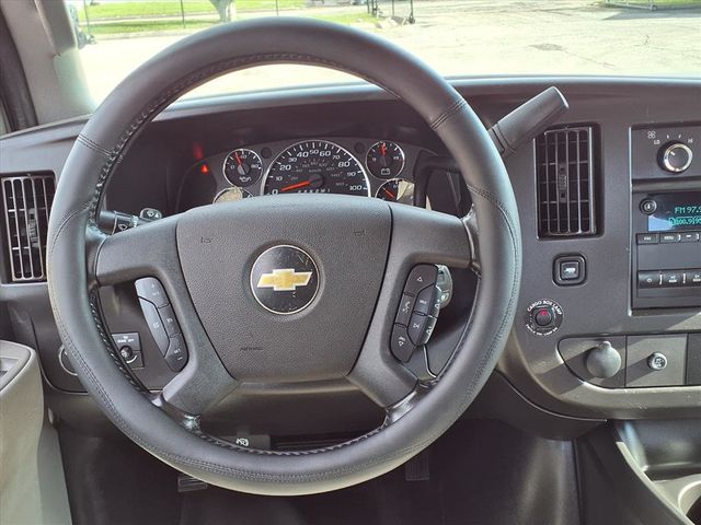 2020 Chevrolet Express Commercial Cutaway 3500 Van 159" - 22914360 - 34