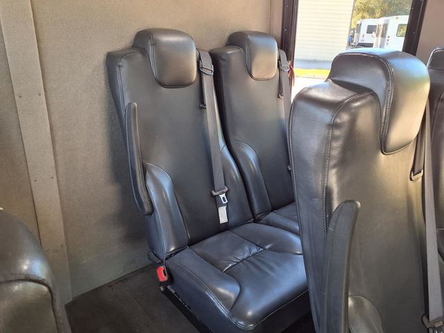 2020 Chevrolet Express Commercial Cutaway 3500 Van 159" - 23097655 - 12