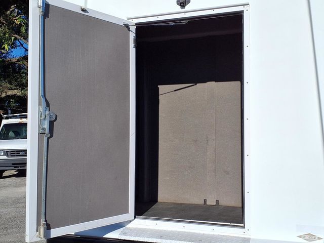 2020 Chevrolet Express Commercial Cutaway 3500 Van 159" - 23097655 - 23