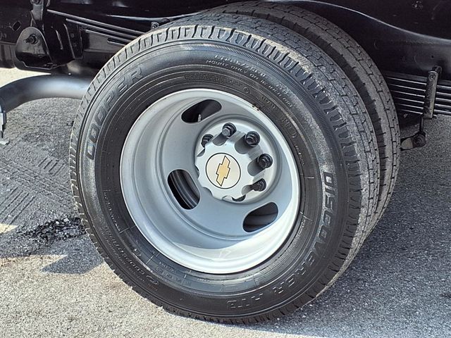 2020 Chevrolet Express Commercial Cutaway 4500 Van 177" - 23025911 - 38