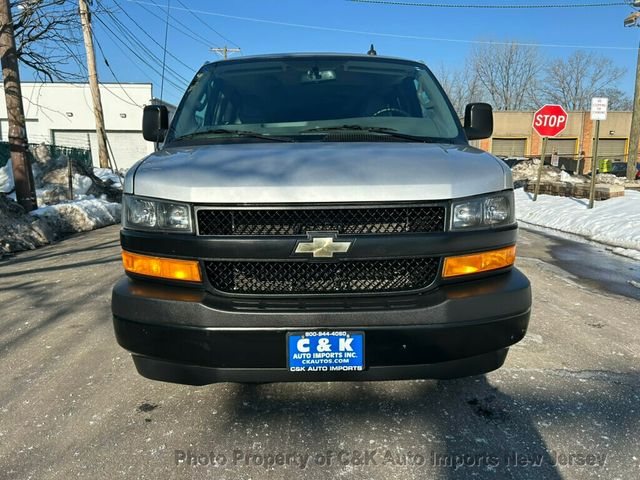 2020 Chevrolet Express Passenger 3500 155" LS EXTD WB,15 PASSENGER SEATING,REAR PARK ASSIST,6.0 - 22991455 - 2
