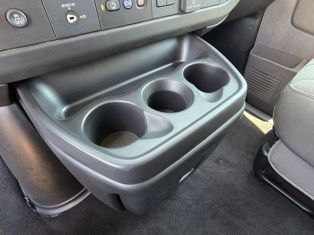 2020 Chevrolet Express Passenger RWD 2500 135" LT - 22881906 - 27