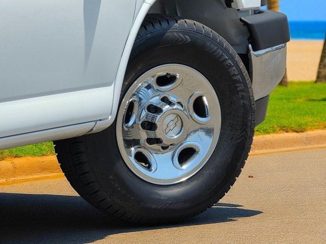 2020 Chevrolet Express Passenger RWD 2500 135" LT - 22881906 - 6