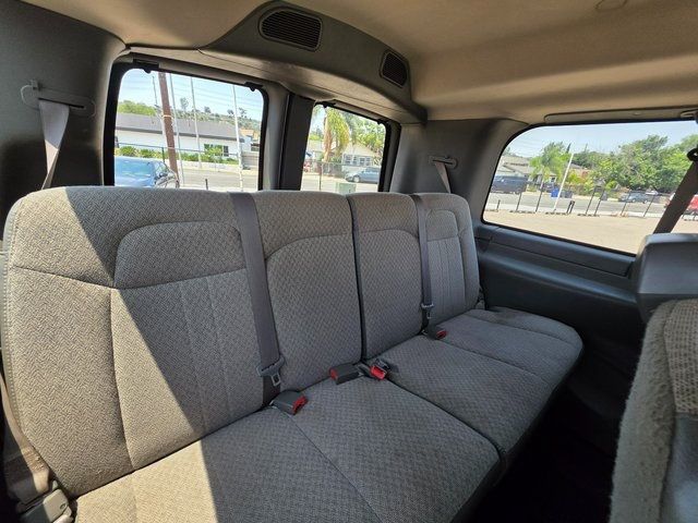 2020 Chevrolet Express Passenger RWD 2500 135" LT - 22884280 - 14