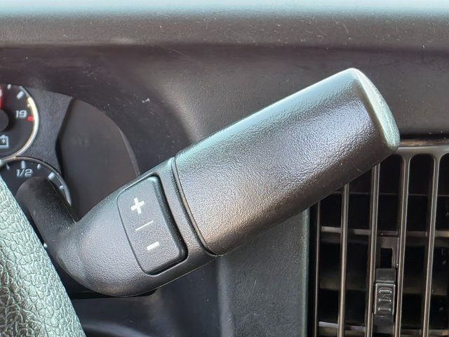2020 Chevrolet Express Passenger RWD 2500 135" LT - 22884280 - 28