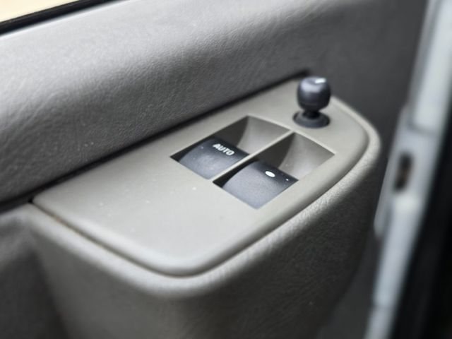 2020 Chevrolet Express Passenger RWD 2500 135" LT - 22971920 - 25