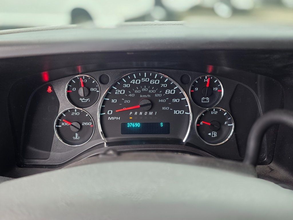 2020 Chevrolet Express Passenger RWD 2500 135" LT - 22971920 - 26