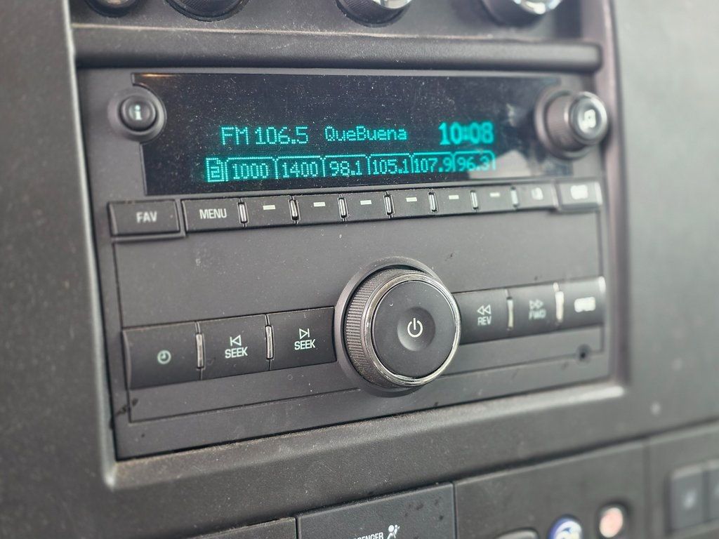 2020 Chevrolet Express Passenger RWD 2500 135" LT - 22971920 - 30